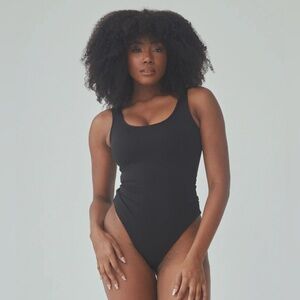 Klassy Network Scoop Neck Tank Bramisuit